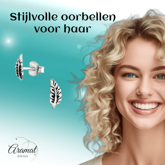 Zilveren Blaadje Oorbellen Antieklook – 8x3mm - Aramat Jewels - Oorbellen - cadeautip