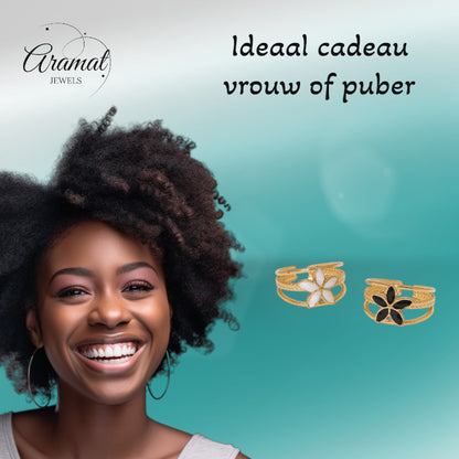 Goudkleurige Verstelbare Ring met Emaille Bloem - Triple Design (12 mm)