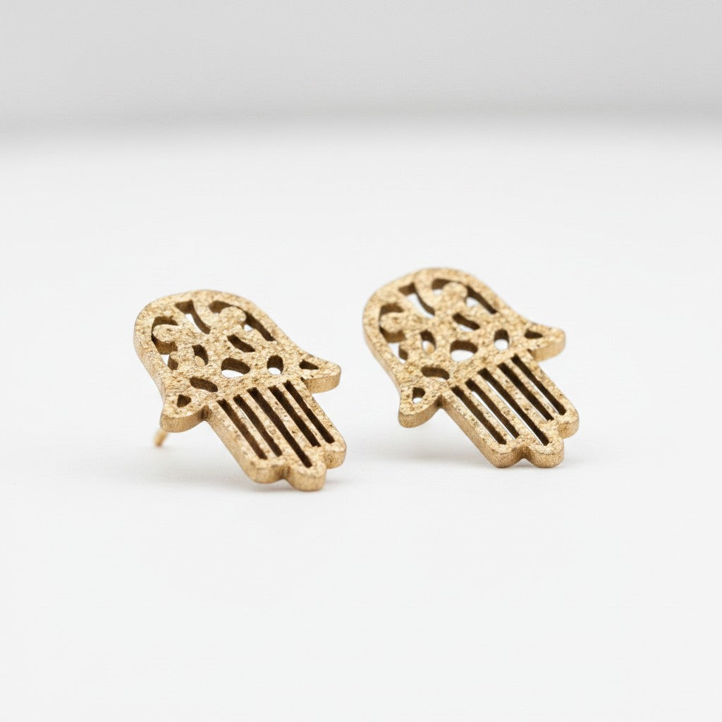 Goudkleurige Hamsa Oorstekers RVS – Handje van Fatima – Mat Sandblasted (10x7mm)