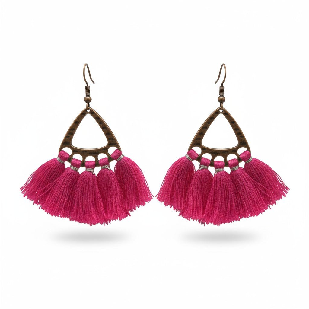 Fel roze bohemian oorhangers met kwastjes, bronskleurige afwerking, 55x30mm, handgemaakte statement oorbellen