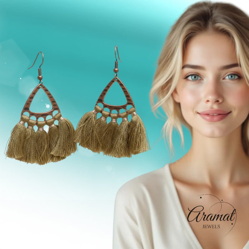 Boho Oorhangers Kwastjes Olijf groen 55x30mm - Aramat Jewels - Oorbellen - cadeautip