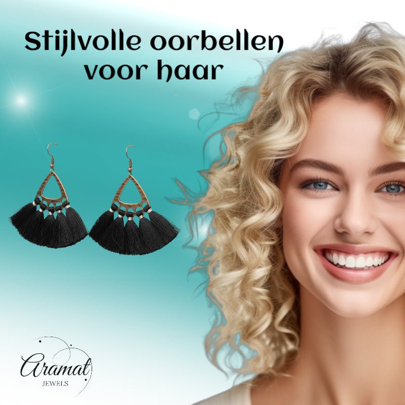 Boho Oorhangers met Kwastjes – Zwart 55x30mm - Aramat Jewels - Oorbellen - cadeautip