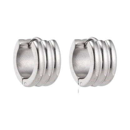 Brede Zilverkleurige Stalen Oorringen 13x7mm - oor5823 - se20001 - Oorringen kopen# - 13mm - 7mm - alles