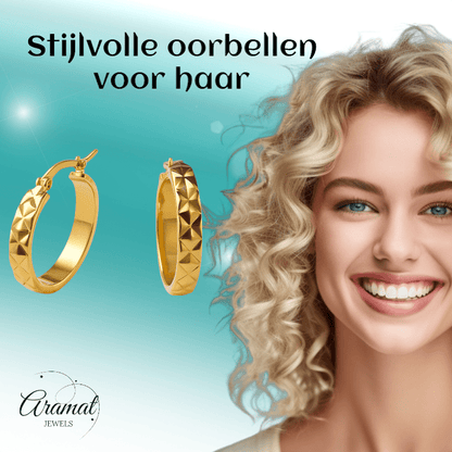 Creolen Ruitjes Goudkleur Staal – 25mm - Aramat Jewels - Oorringen - cadeautip