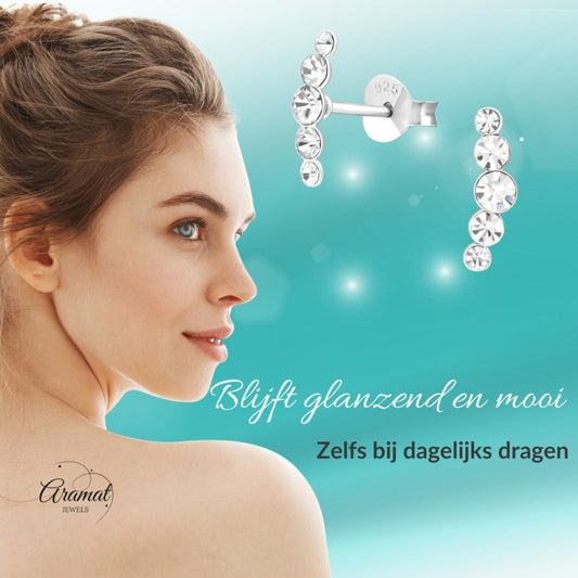 Glinsterende zilveren Oorbellen met 10x3mm Kristal - Aramat Jewels - Oorbellen - cadeautip