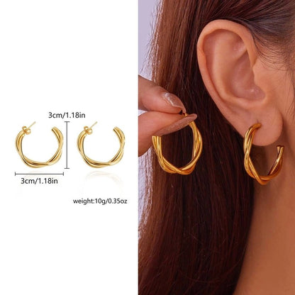 Goudkleurige Gedraaide Halve Oorringen 30x4mm RVS - Aramat Jewels - RVS Sieraden - Oorbellen - cadeautip