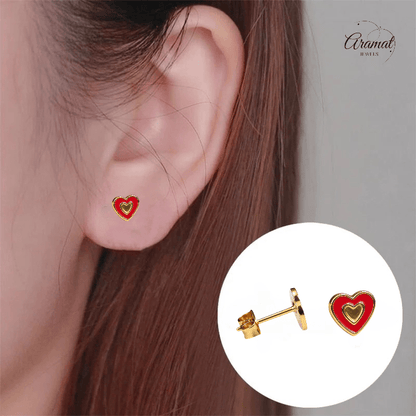 Goudkleurige hartjes oorbellen met rood emaille - oor6077 - Oorbellen kopen# - 6mm - alles - cadeau