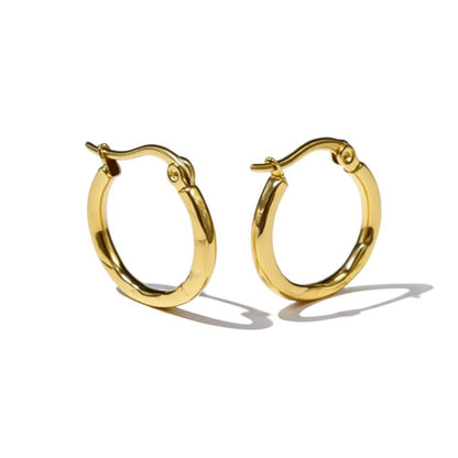 Goudkleurige Oorringen RVS met Fijn Streepmotief (20 mm) - Aramat Jewels - Oorringen - cadeautip