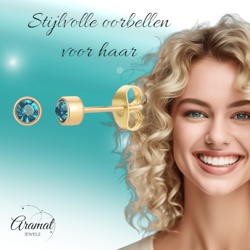 Goudkleurige Oorstekers 4mm - Zeeblauw Kristal - oor4603 - Oorbellen kopen# - 4mm - alles - cadeau