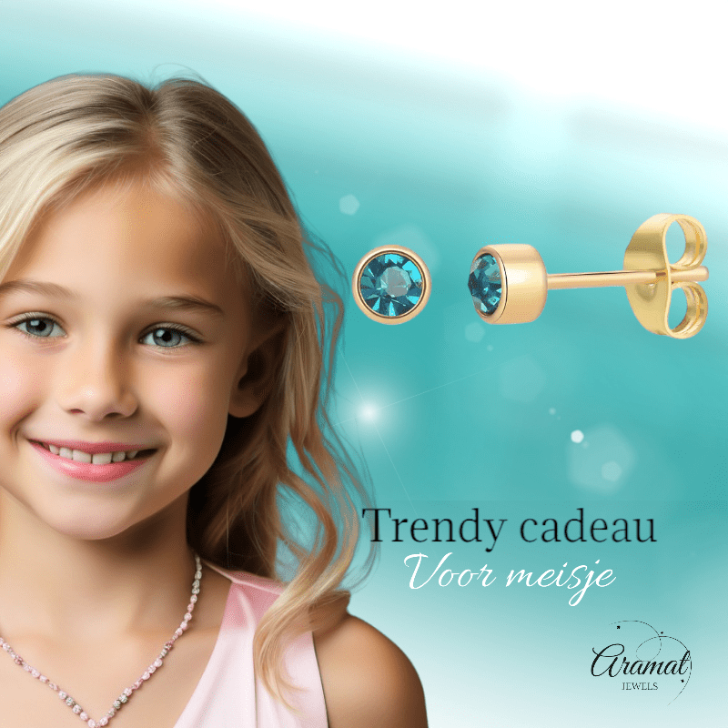 Goudkleurige Oorstekers 4mm - Zeeblauw Kristal - oor4603 - Oorbellen kopen# - 4mm - alles - cadeau