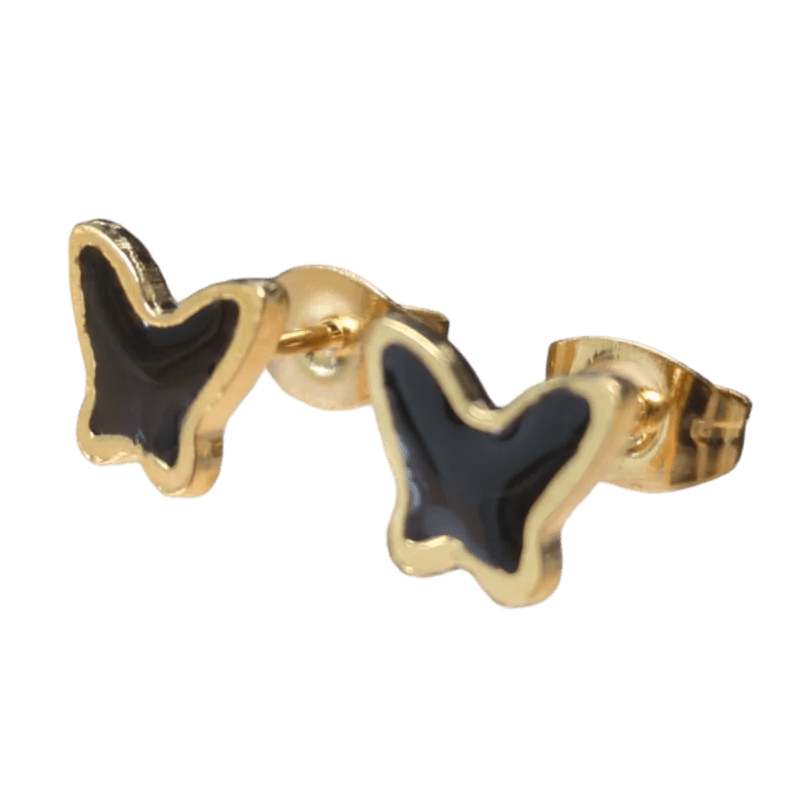 Paar gouden vlindervormige oorbellen met zwart emaille inleg.