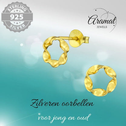 Goudkleurige zilveren gedraaide oorstekers - oor4751 - 38588 - Oorbellen kopen# - 7mm - 925 Zilver - alles