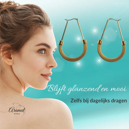 Grote Ovale Oorringen Goudkleurig RVS met Mesh Schakel (58 mm) - Aramat Jewels - Oorringen - cadeautip