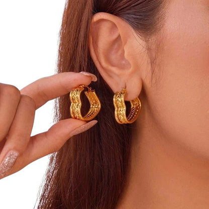 Hartjes Oorringen RVS Goudkleurig – 25x22mm – Schakelmotief - oor6308 - 657116 - Oorringen kopen# - 25mm - alles - cadeau