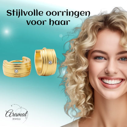 Huggies – Goudkleurig RVS met Zirkonia Steentje (13x7mm) - Aramat Jewels - Oorringen - cadeautip