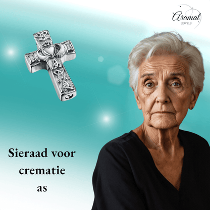 Keltische kruis ashanger staal met zwart emaille - Aramat Jewels - Gedenkhangers - cadeautip