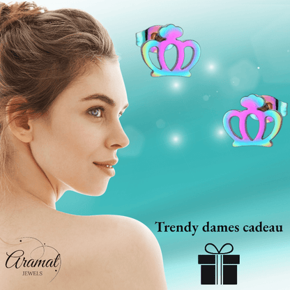 Kleurrijke RVS Kroontjes Oorbellen – Multikleur (9mm) - Aramat Jewels - Oorbellen - cadeautip