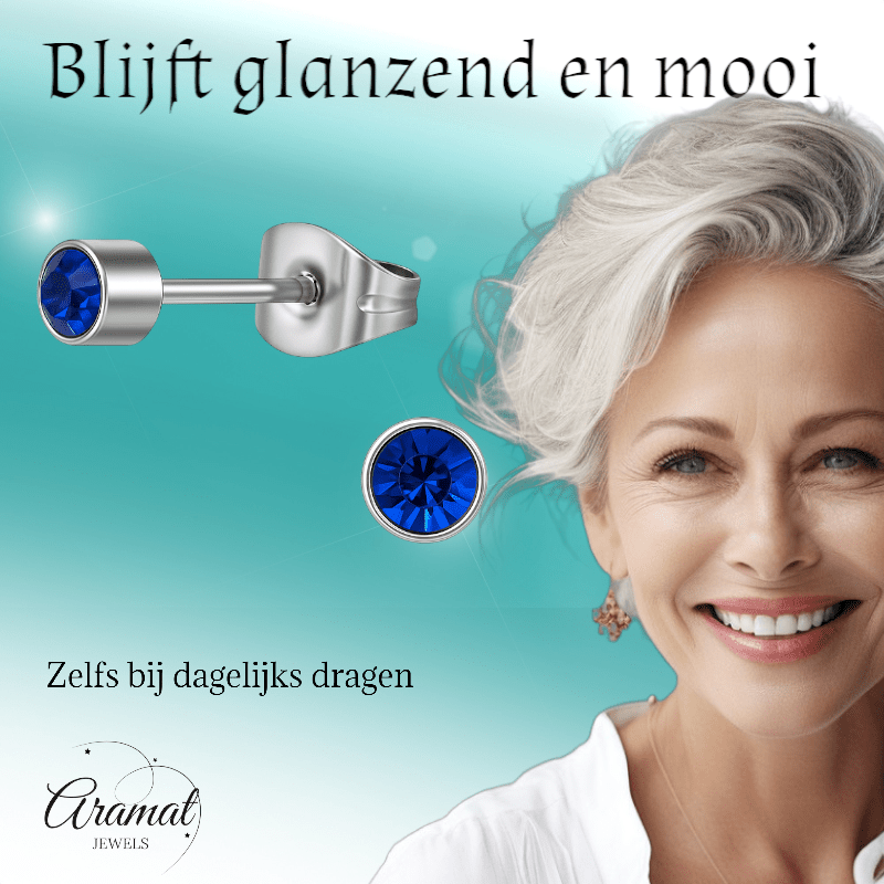 Koningsblauw kristal oorstekers – 4mm zilver - Aramat Jewels - Oorbellen - cadeautip