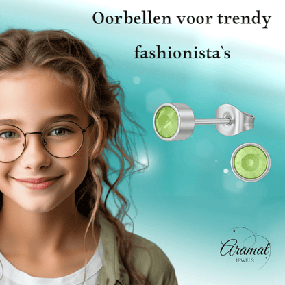Lichtgroene kristal oorstekers – 5mm zilver RVS - Aramat Jewels - Oorbellen - cadeautip