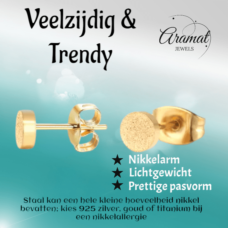 Matte Goudkleurige Ronde Oorstekers 5mm - Aramat Jewels - Oorbellen - cadeautip