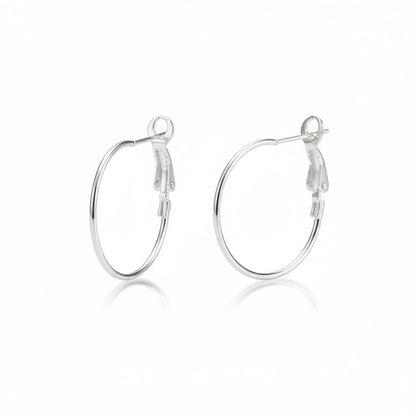 Zilverkleurige metalen oorringen 25mm met klapscharnier, lichtgewicht en personaliseerbaar met oorbedels voor dames