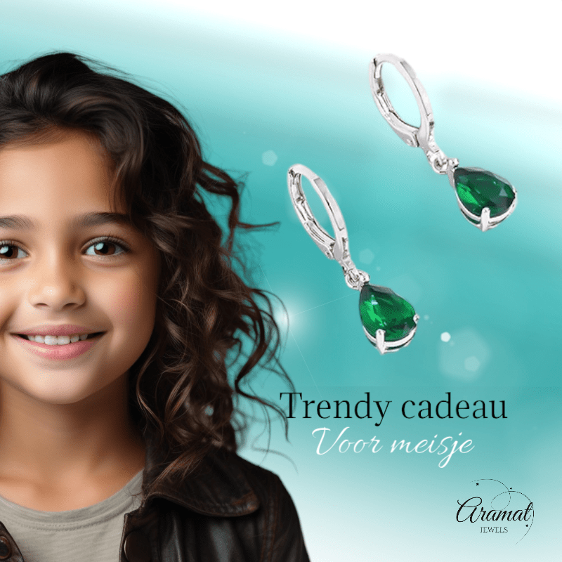 Mini Oorringetjes Meisje – Groene Zirkonia – 10mm - oor6378 - 66135 - Oorringen kopen# - 10mm - alles - cadeau