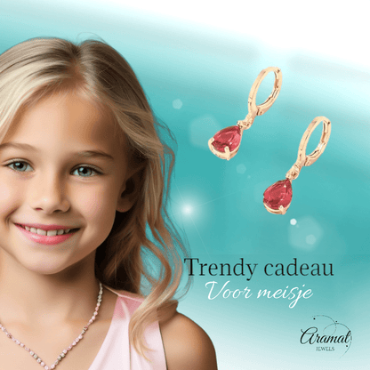 Mini Oorringetjes Meisje – Rode Zirkonia – 10mm - Goudkleur - oor6379 - 66133 - Oorringen kopen# - 10mm - alles - cadeau