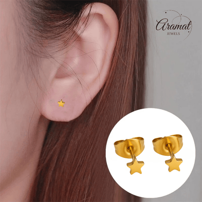 Mini ster oorstekers goudkleur staal – 3mm - Aramat Jewels - Oorbellen - cadeautip