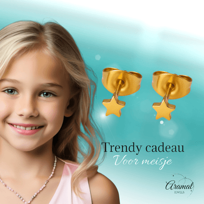 Mini ster oorstekers goudkleur staal – 3mm - Aramat Jewels - Oorbellen - cadeautip