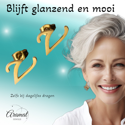 RVS Letter V Oorbellen Goudkleurig – Initiaal