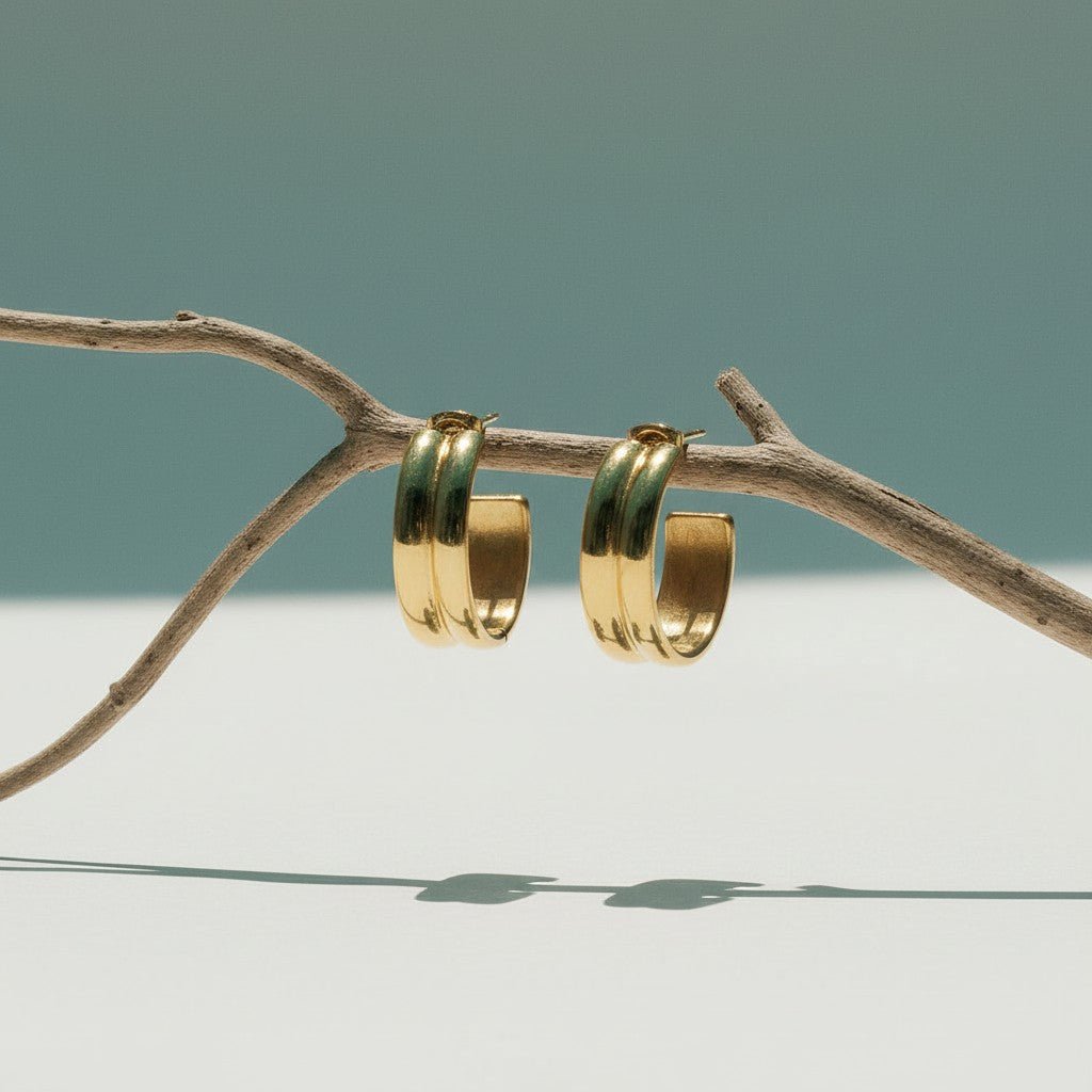 Oorbellen – 23mm Half - Hoop 2 Strepen RVS Goudkleur Dames - Aramat Jewels - Oorringen - cadeautip