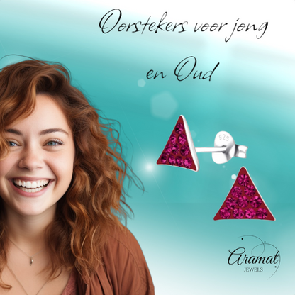 Boucles d'oreilles puces argentées triangulaires en cristal rose fuchsia