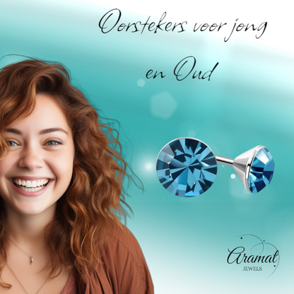 Boucles d'oreilles en acier et cristal avec pierre bleu saphir – Couleur argent – ​​3 mm