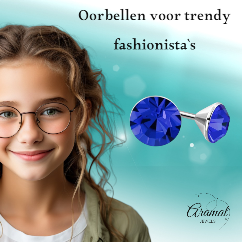 Boucles d'oreilles en acier et cristal avec pierre bleu roi – Couleur argent – ​​3 mm