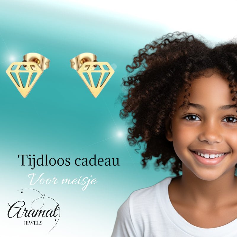 Oorbellen – Staal Diamant Vorm Kristal Goudkleurig (9mm) - Aramat Jewels - Oorbellen - cadeautip