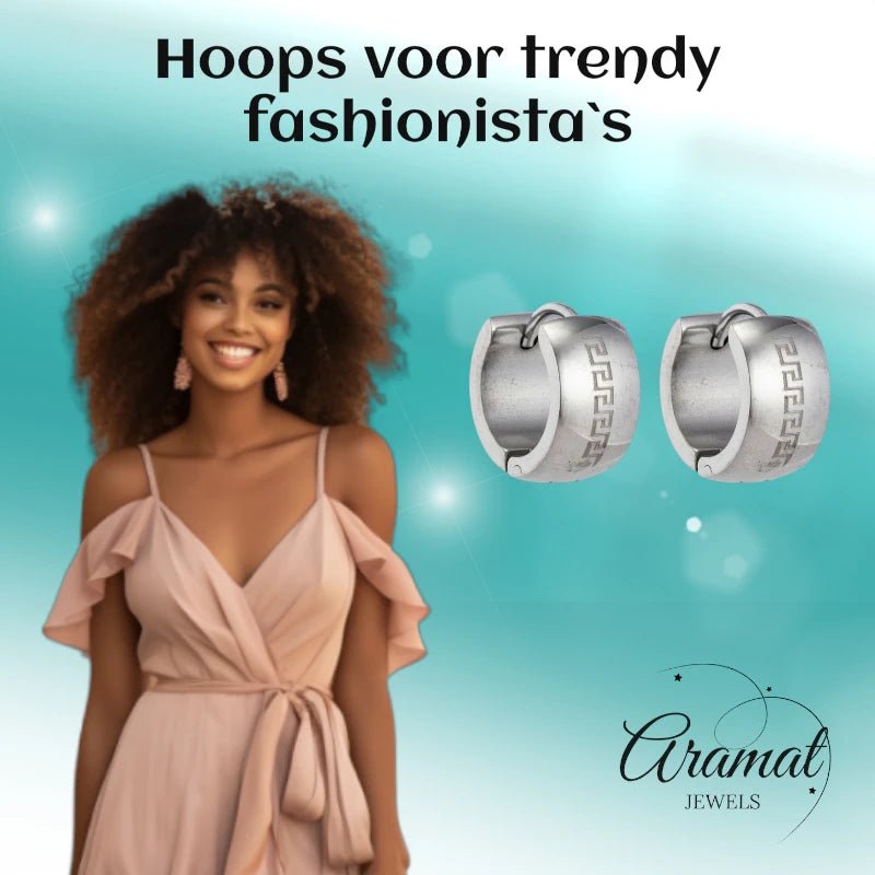 Oorringen – 20mm Creolen Grieks Motief Gelaserd RVS Zilverkleur Unisex - Aramat Jewels - Oorringen - cadeautip