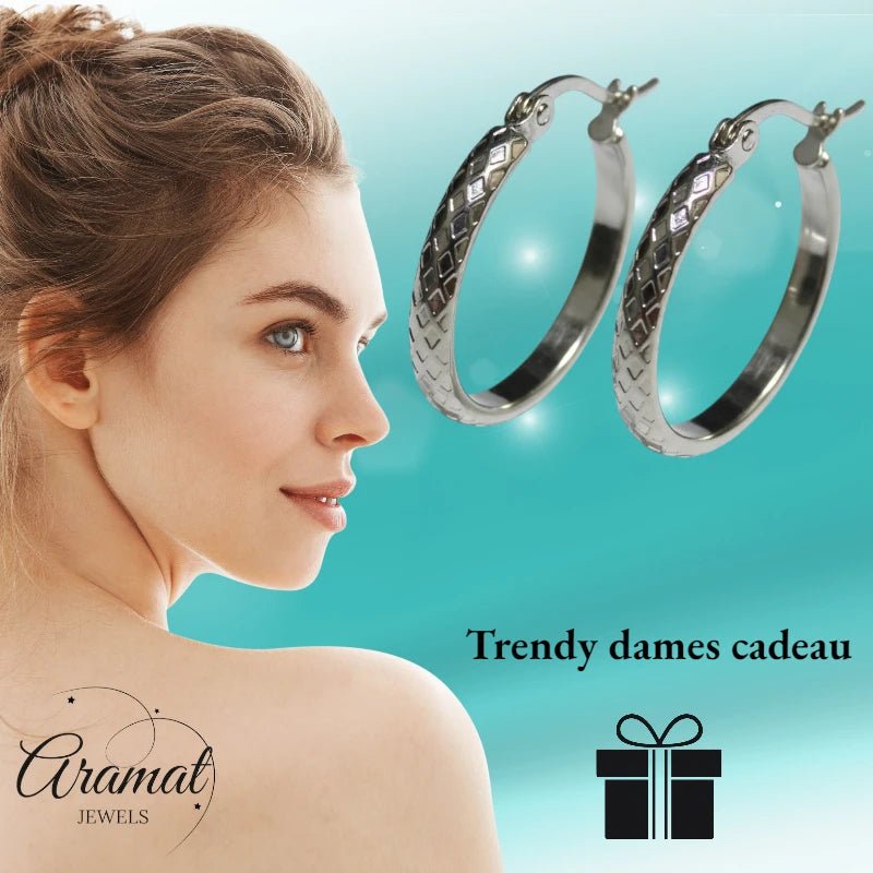 Oorringen – 25mm Creool Ruitjes Patroon RVS Zilverkleur Dames - Aramat Jewels - Oorringen - cadeautip
