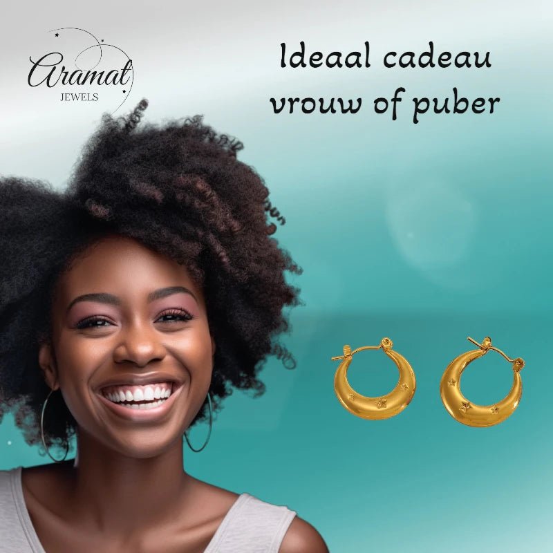 Oorringen met sterren - goudkleurig - rvs - 22x20mm - oor6403 - 789977 - Oorringen kopen# - 22mm - alles - cadeau