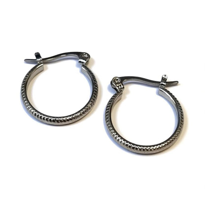 stalen-gestreepte-oorringetjes