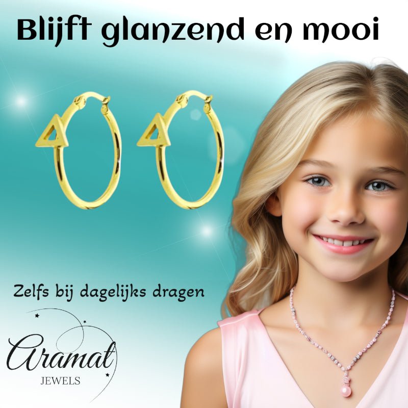 Oorringen – Staal Driehoek Goudkleurig (24mm) - Aramat Jewels - Oorringen - cadeautip
