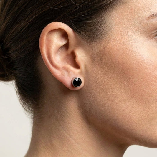 Oorstekers – Staal Kristal Zwart Zilverkleur (8mm) - Aramat Jewels - Oorbellen - cadeautip