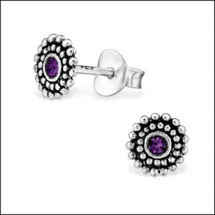 925 Zilveren Bali oorstekers 6mm met paars kristal, etnisch design, hypoallergeen voor dames.