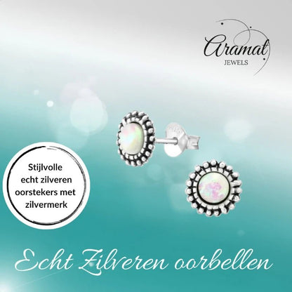 Oorstekers – Sterling Zilver Bali Etnisch Wit Opaal 8mm Geoxideerd - Aramat Jewels - Oorbellen - cadeautip