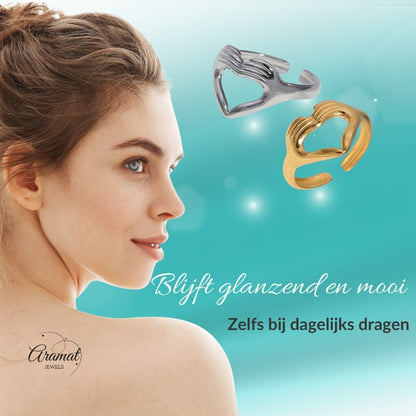 Open Ring RVS Hart met Handen Symbool (14 mm Breed) - Aramat Jewels - Ringen - cadeautip