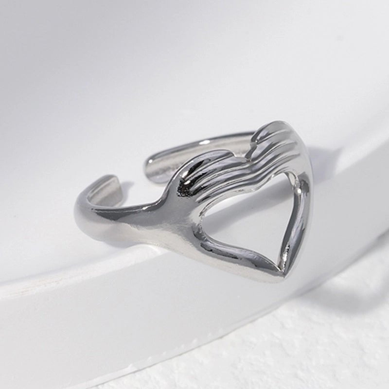 Open Ring RVS Hart met Handen Symbool (14 mm Breed) - Aramat Jewels - Ringen - cadeautip