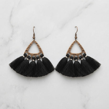 Boho Oorhangers met Kwastjes – Zwart 55x30mm