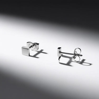 Oorstekers – Staal Vierkant Zilverkleurig (4mm)