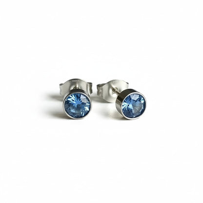 Oorstekers – Staal Kristal Blauw Zilverkleur (5mm)