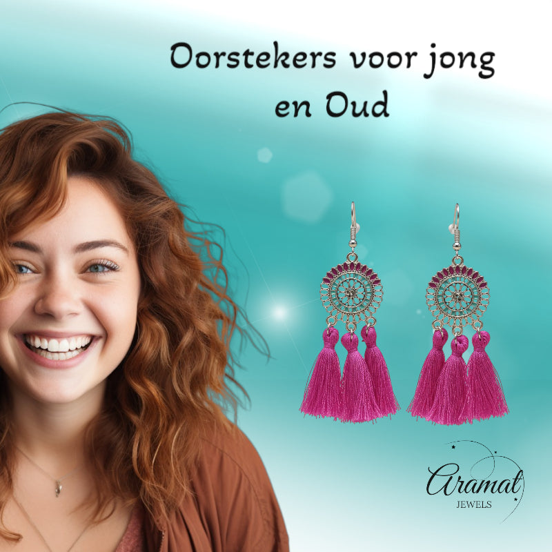 Boucles d'oreilles à pompons style bohème violettes