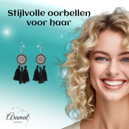 Zomerse Boho Oorhangers Kwastjes Zwart 75mm